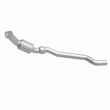 Load image into Gallery viewer, MagnaFlow Direct Fit Catalytic Converter 06-14 Chrysler 300 5.7L