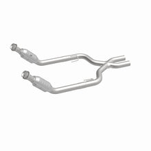 Load image into Gallery viewer, MagnaFlow Direct Fit Catalytic Converter Tru-X Assy 05 Mustang GT