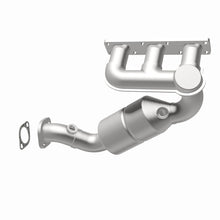 Load image into Gallery viewer, MagnaFlow Direct Fit Catalytic Converter BMW 5 99-00 Rear