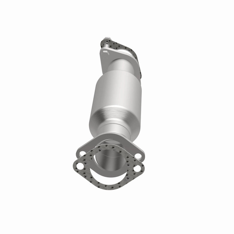 MagnaFlow Direct Fit Catalytic Converter 2011 Kia Sorento 3.5 Underbody