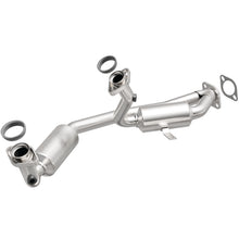 Load image into Gallery viewer, MagnaFlow Direct Fit Catalytic Converter 94-95 Ford Taurus/Sable 3.0