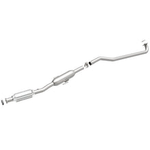 Load image into Gallery viewer, MagnaFlow Direct Fit Catalytic Converter 98-02 Chevrolet Prizm 1.8L / 98-02 Toyota Corolla 1.8L