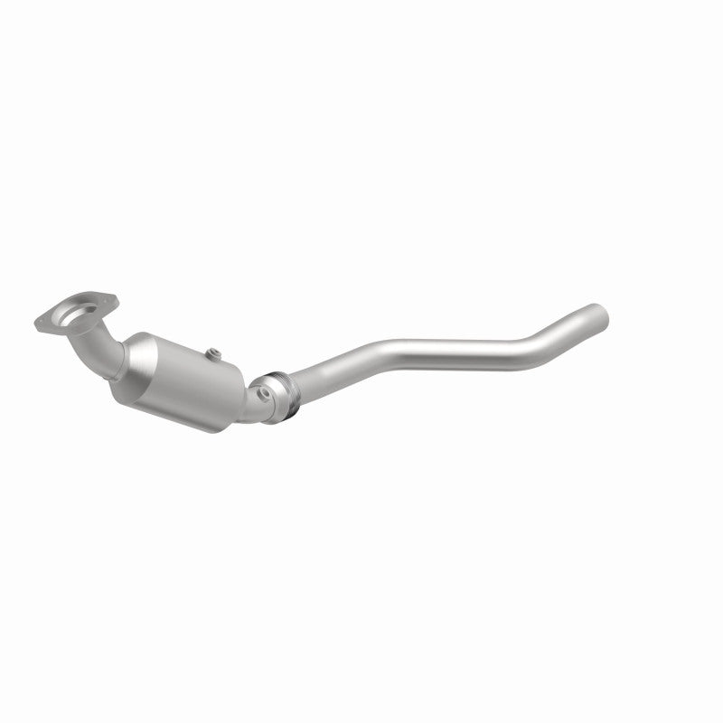 MagnaFlow Direct Fit Catalytic Converter 2005 Chrysler 300C 5.7L V8 / 2005 Dodge Magnum 5.7L V8
