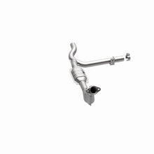 Load image into Gallery viewer, MagnaFlow Direct Fit Catalytic Converter 99 F150/250 4.6L P/S