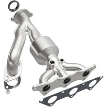 Load image into Gallery viewer, MagnaFlow Direct Fit Catalytic Converter 04-10 Mitsu Endeavor 3.8L