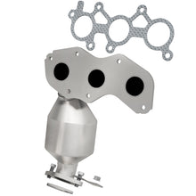 Load image into Gallery viewer, MagnaFlow Direct Fit Catalytic Converter 08-09 Toyota Highlander 3.5L