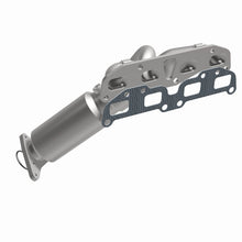 Load image into Gallery viewer, MagnaFlow Direct Fit Catalytic Converter 05-13 Nissan Frontier 2.5L