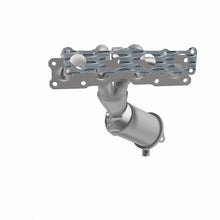 Load image into Gallery viewer, MagnaFlow Direct Fit Catalytic Converter 06-08 Hyundai Sonata 2.4L