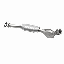 Load image into Gallery viewer, MagnaFlow Direct Fit Catalytic Converter 95-02 Ford Crown Vic 4.6L