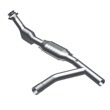 Load image into Gallery viewer, MagnaFlow Direct Fit Catalytic Converter 97-98 E150/E250 4.2L PS