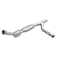 Load image into Gallery viewer, MagnaFlow Direct Fit Catalytic Converter 99-00 Ford Trucks 5.4L