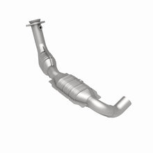 Load image into Gallery viewer, MagnaFlow Direct Fit Catalytic Converter 01 Ford Trucks 4.6L