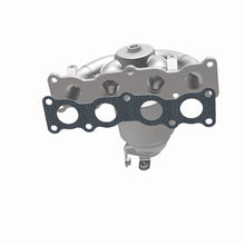 Load image into Gallery viewer, MagnaFlow Direct Fit Catalytic Converter 2017 Santa Fe L4 2.4 OEM Manifold