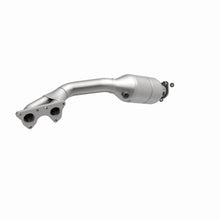 Load image into Gallery viewer, MagnaFlow Direct Fit Catalytic Converter 07-10 Audi S6 5.2L Passenger Rear Manifold