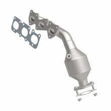 Load image into Gallery viewer, MagnaFlow Direct Fit Catalytic Converter 2009 Kia Borrego 3.8L Passenger Side