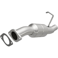 Load image into Gallery viewer, MagnaFlow Direct Fit Catalytic Converter 05 Silverado 2500HD 6.0L