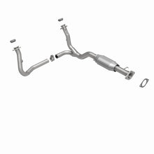 Load image into Gallery viewer, MagnaFlow Direct Fit Catalytic Converter 2000 S10 4.3L 4WD