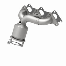 Load image into Gallery viewer, MagnaFlow Direct Fit Catalytic Converter 95-00 Sebring 2.5L Rear Manifold