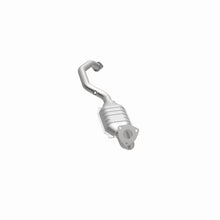 Load image into Gallery viewer, MagnaFlow Direct Fit Catalytic Converter 98-02 3.5L Isuzu Trooper PS