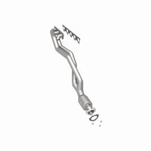 Load image into Gallery viewer, MagnaFlow Direct Fit Catalytic Converter 07-10 Audi S6 5.2L Driver Front Manifold