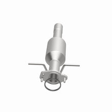 Load image into Gallery viewer, MagnaFlow Direct Fit Catalytic Converter 06 Focus ZX3 2.0/2.3L OEM