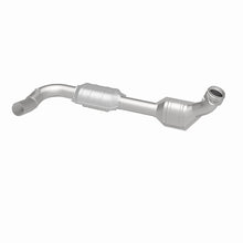 Load image into Gallery viewer, MagnaFlow Direct Fit Catalytic Converter 00-04 Ford E150 4.6L Driver Side