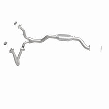 Load image into Gallery viewer, MagnaFlow Direct Fit Catalytic Converter 2000 Chevy Blazer 4.3L 4WD