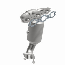 Load image into Gallery viewer, MagnaFlow DF Catalytic Converter Federal Frt SS 2007 Chrysler Pacifica Base/Limited/Touring 4.0L/241