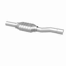 Load image into Gallery viewer, MagnaFlow Direct Fit Catalytic Converter 02-04 Jeep Grand Cherokee 4.0L Rear