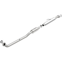 Load image into Gallery viewer, MagnaFlow Direct Fit Catalytic Converter 2012-2014 CAMRY 2.5L Underbody