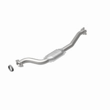 Load image into Gallery viewer, MagnaFlow Direct Fit Catalytic Converter 09-10 Hummer H3T 3.7L