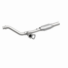 Load image into Gallery viewer, MagnaFlow Direct Fit Catalytic Converter 03 Ram 2500 2WD 5.7L OEM
