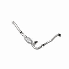 Load image into Gallery viewer, MagnaFlow Direct Fit Catalytic Converter 2003 Ram 1500 5.7 2WD OEM