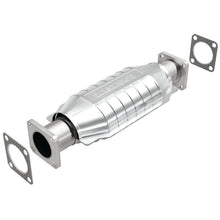 Load image into Gallery viewer, MagnaFlow Direct Fit Catalytic Converter Chevrolet-Isuzu 82 8