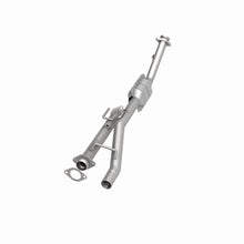 Load image into Gallery viewer, MagnaFlow Direct Fit Catalytic Converter 97-01 Explorer-Mountaineer
