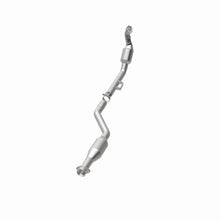 Load image into Gallery viewer, MagnaFlow Direct Fit Catalytic Converter 00 - 03 Mercedes CL500 Driver Side