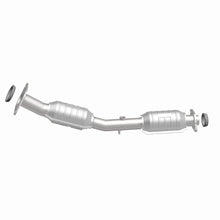 Load image into Gallery viewer, MagnaFlow Direct Fit Catalytic Converter 07-12 Nissan Versa 1.8L