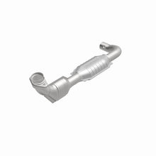 Load image into Gallery viewer, MagnaFlow Direct Fit Catalytic Converter 97-98 Ford Trucks 4.6L