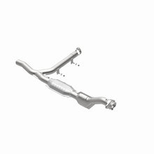 Load image into Gallery viewer, MagnaFlow Direct Fit Catalytic Converter F150 Truck 97-98 V8 4.6L 2W