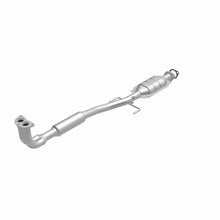 Load image into Gallery viewer, MagnaFlow Direct Fit Catalytic Converter 2004 LANCER 2.4L L Underbody