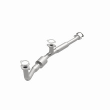 Load image into Gallery viewer, MagnaFlow Direct Fit Catalytic Converter 96-00 Chrysler Sebring 2.5L