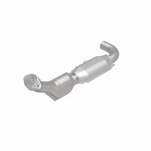 Load image into Gallery viewer, MagnaFlow Direct Fit Catalytic Converter 97-98 Ford Trucks 4.6L