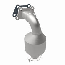 Load image into Gallery viewer, MagnaFlow Direct Fit Catalytic Converter 10-11 Equinox 3.0L Underbody