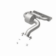 Load image into Gallery viewer, MagnaFlow Direct Fit Catalytic Converter 04-05 Ford Taurus 3.0L