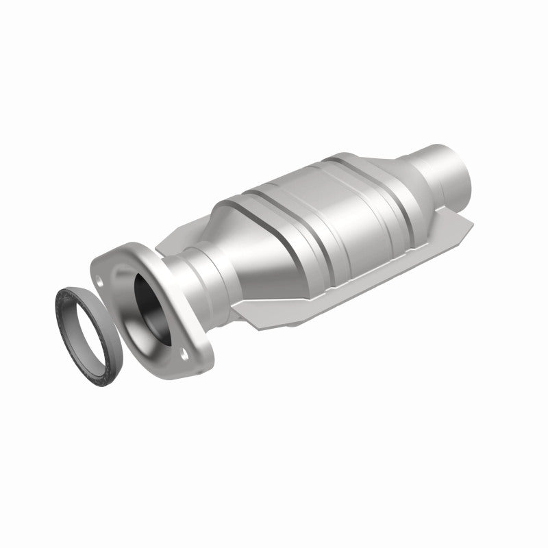 MagnaFlow Direct Fit Catalytic Converter 01-03 Highlander underbody