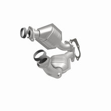 Load image into Gallery viewer, MagnaFlow Direct Fit Catalytic Converter 01-04 Explorer OEM