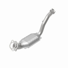 Load image into Gallery viewer, MagnaFlow Direct Fit Catalytic Converter 97-00 Explorer 4.0 Driver Side