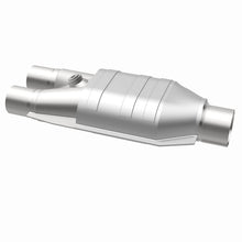 Load image into Gallery viewer, MagnaFlow Universal Catalytic Converter 2.5/2 Single/Dual O2