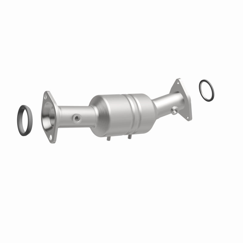 MagnaFlow Direct Fit Catalytic Converter 2010-2012 CX-7 2.5 L Underbody