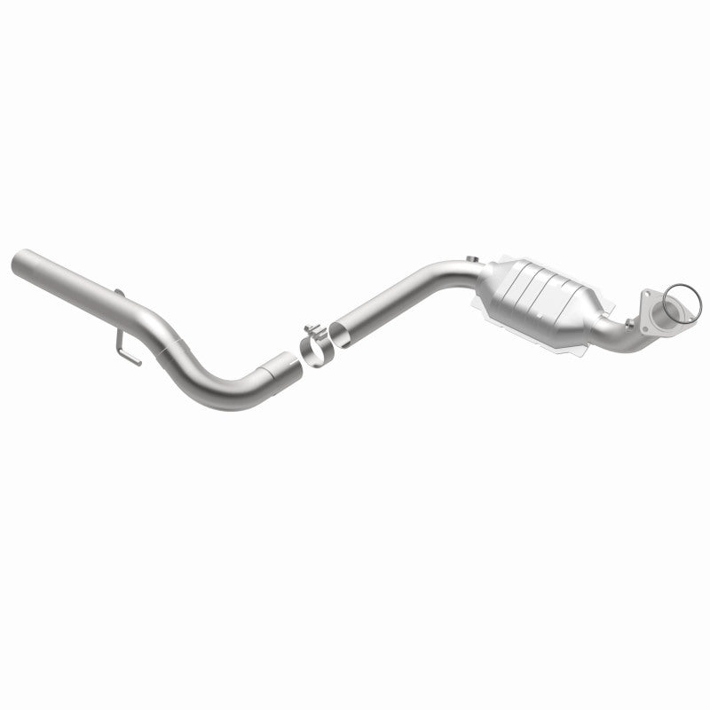 MagnaFlow Direct Fit Catalytic Converter 02-05 Escalade 6.0L Driver Side